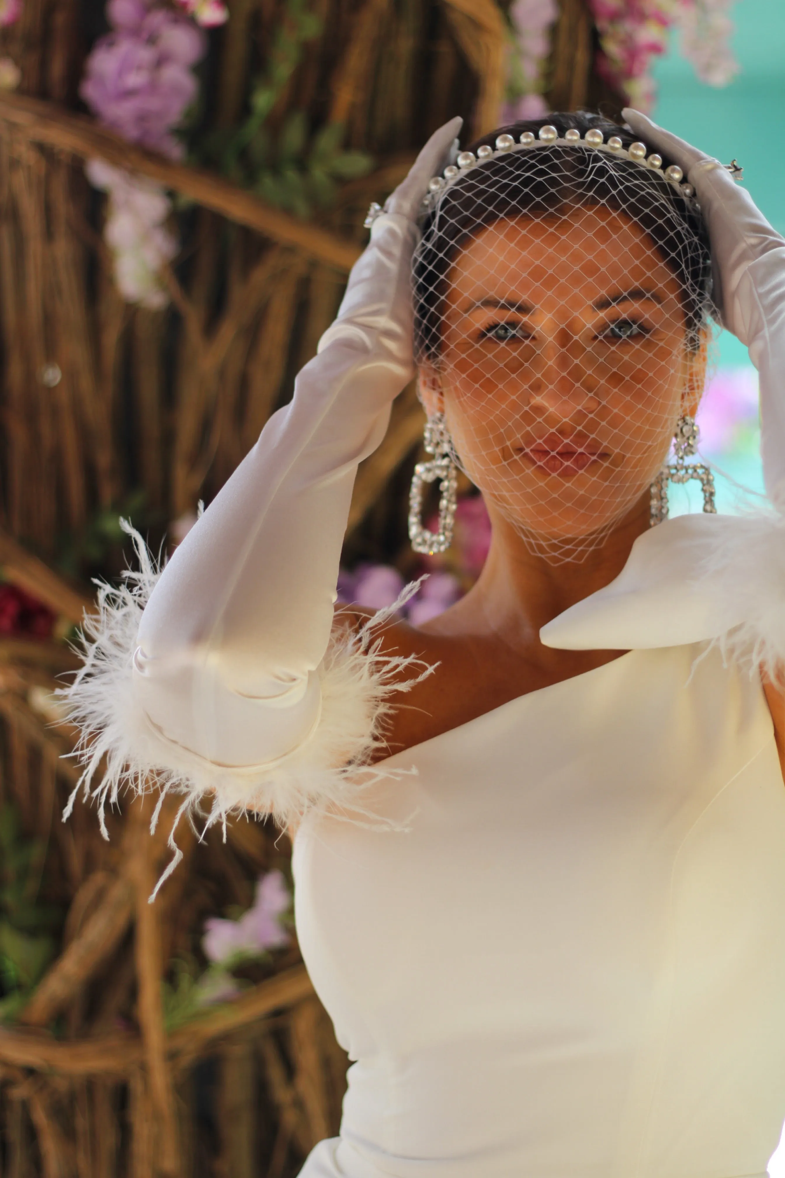 Satin Feather Bridal Gloves