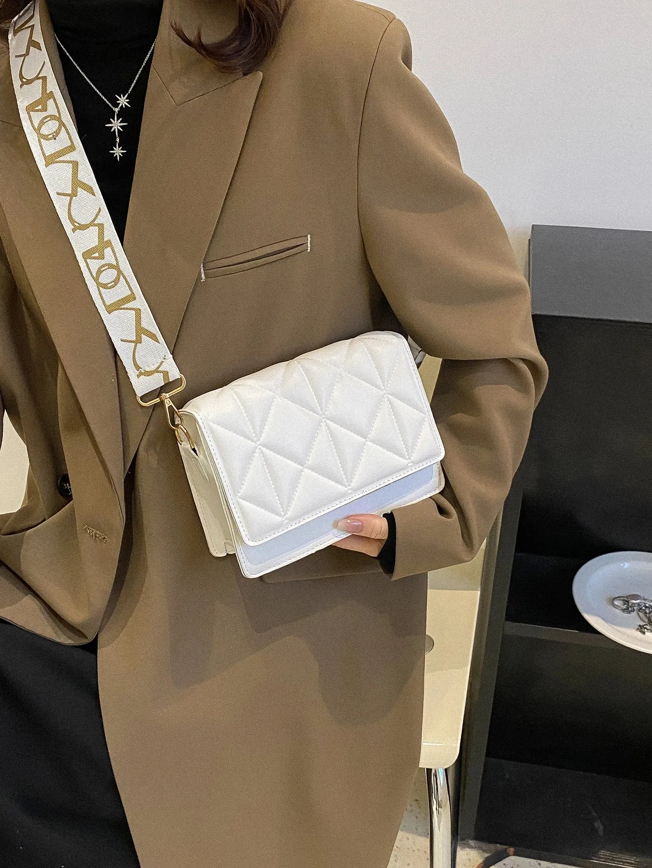 SHEIN Mini Square Bag Fashionable White Quilted Flap PU For Office