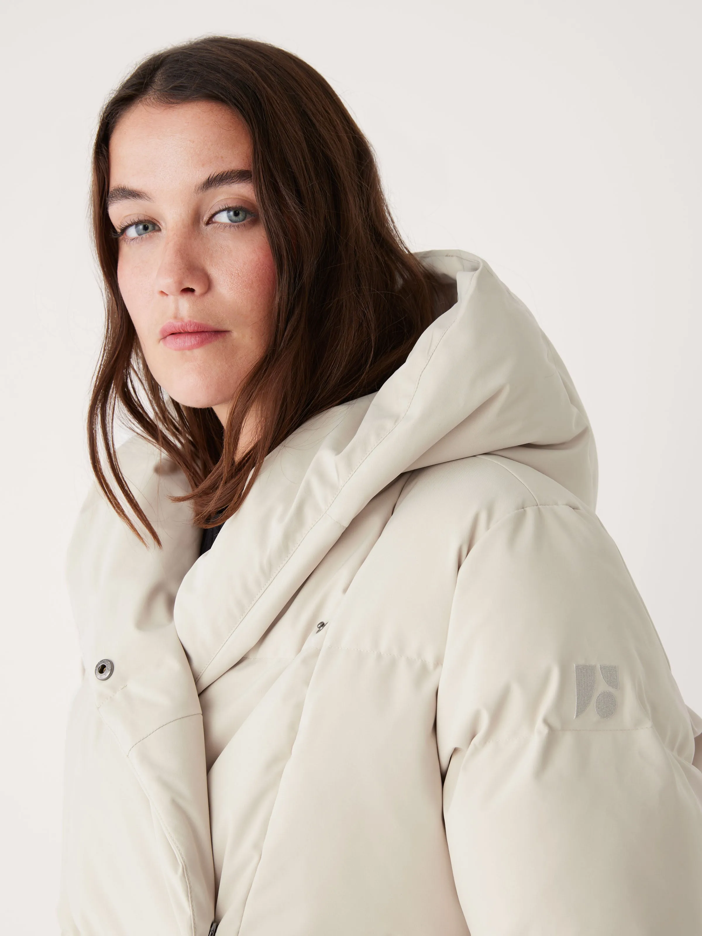 The Hygge Puffer Coat in Silver Lining